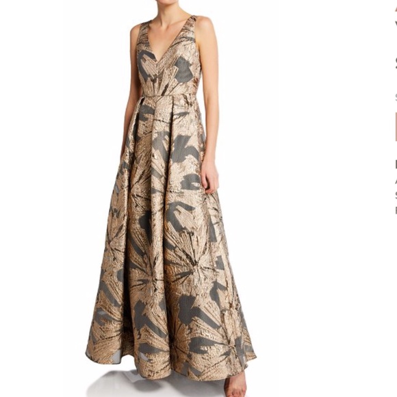 Aidan Mattox Dresses & Skirts - Aidan mattox 2 gold jacquard gown
